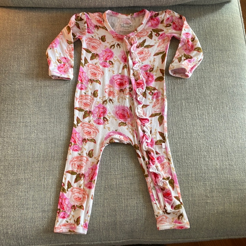 Posh Peanut rose button up